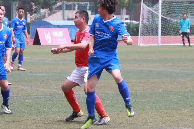 都体：道格拉斯-路易斯不考虑冬窗离开尤文图斯